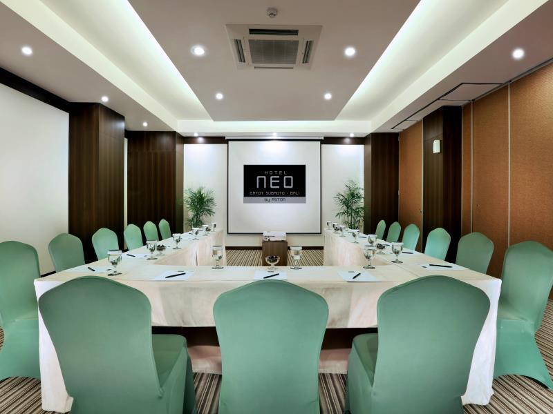 Hotel Neo Denpasar By Aston Exteriér fotografie