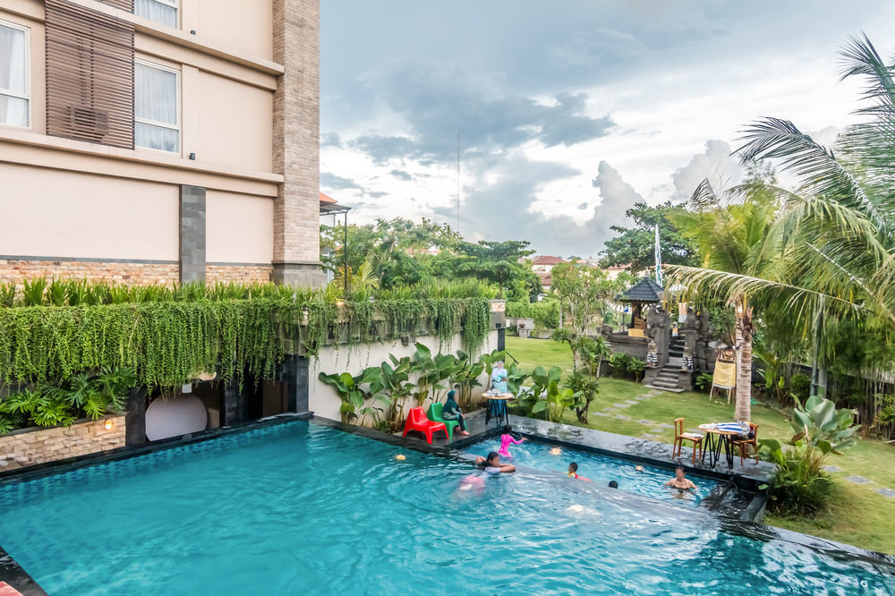 Hotel Neo Denpasar By Aston Exteriér fotografie