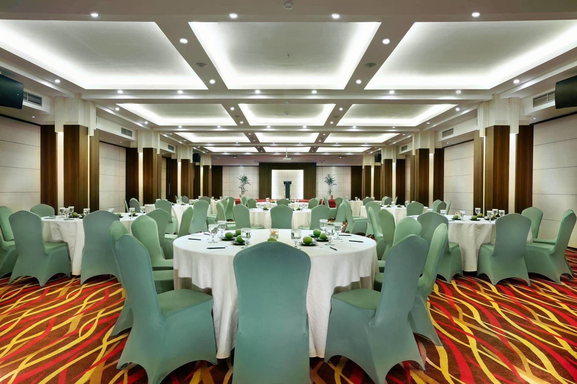 Hotel Neo Denpasar By Aston Exteriér fotografie
