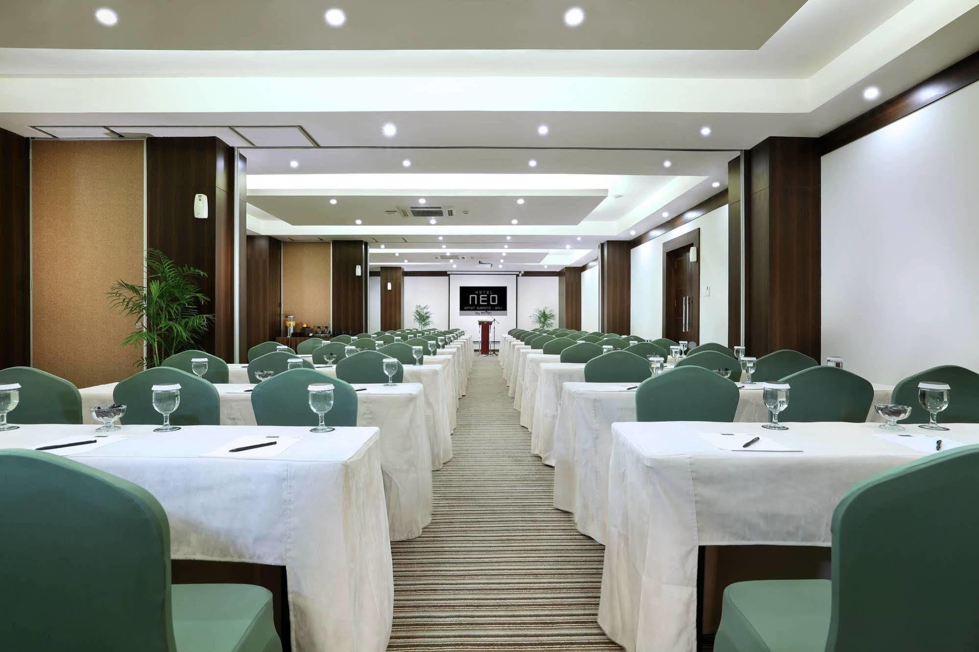 Hotel Neo Denpasar By Aston Exteriér fotografie